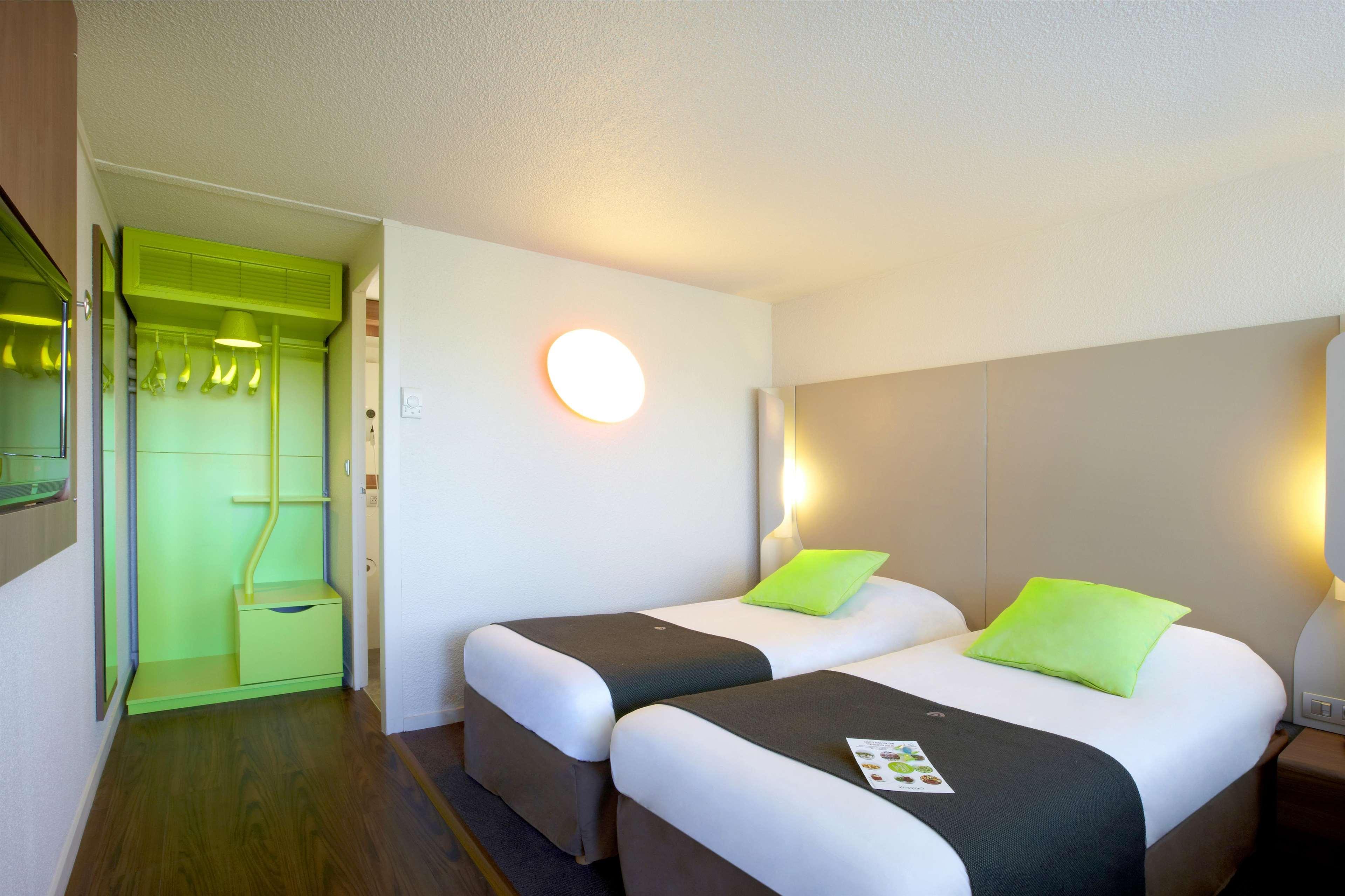 Campanile Grenoble Nord - Saint-Egreve Otel Dış mekan fotoğraf