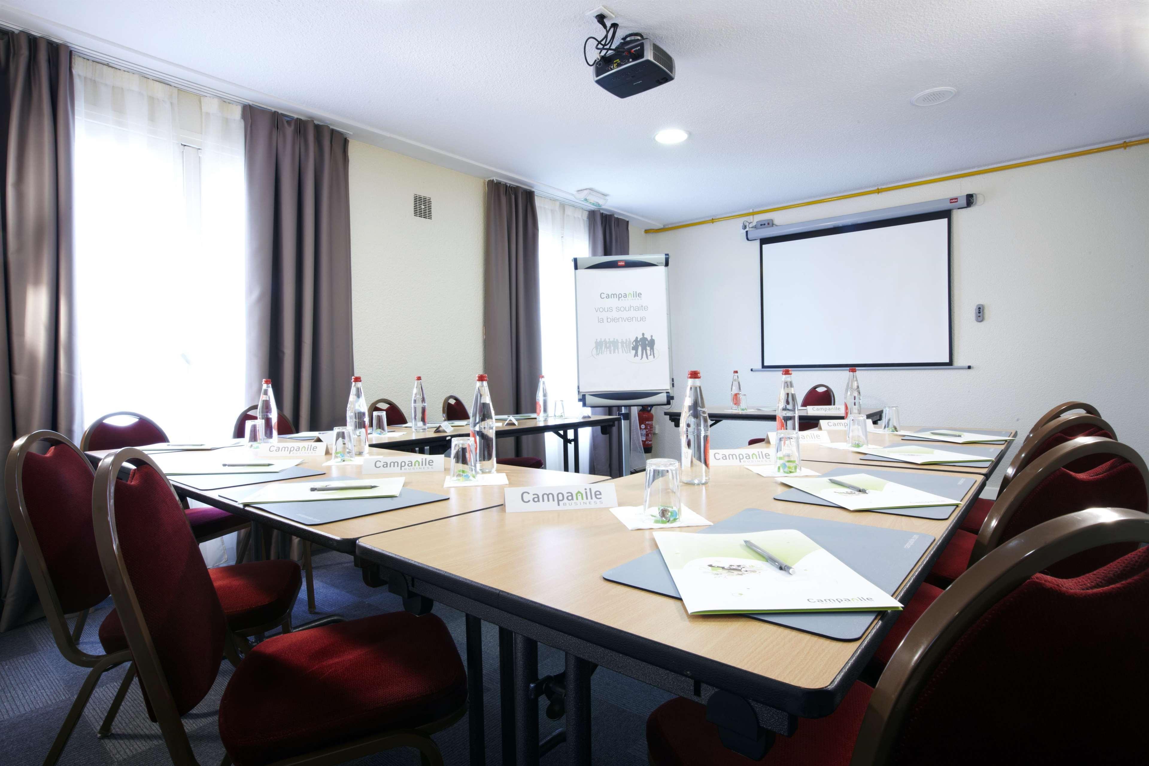 Campanile Grenoble Nord - Saint-Egreve Otel Dış mekan fotoğraf