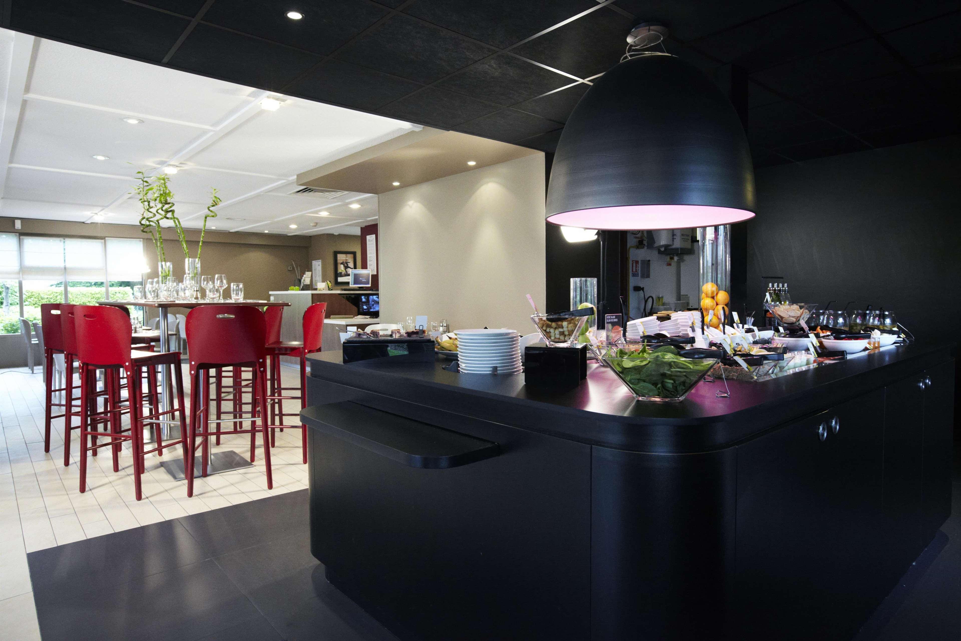 Campanile Grenoble Nord - Saint-Egreve Otel Dış mekan fotoğraf